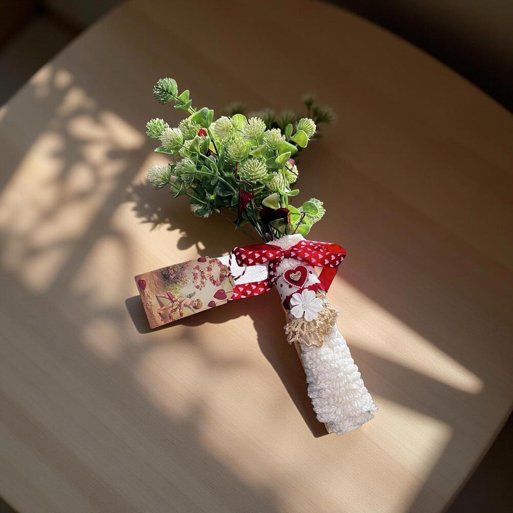 Floral Retro Hearts Handmade Upcycled DIY  Valentines Table Top Decor Bouquet